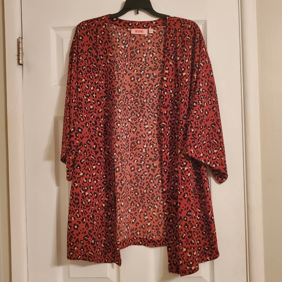 EVRI Sweaters - EVRI Kimono Cheetah Print